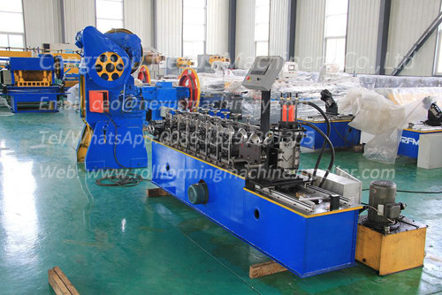 Wall corner bead roll forming machine